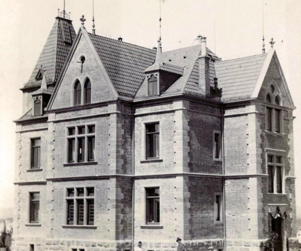 Trowitzsch mit erster Frau_1897